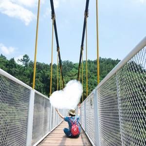 Meet your Posher, Yaqi